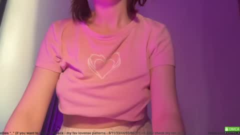 Snapshot of electric_woman chatting on 05.26.26 Aleksa online show from 05.26.26