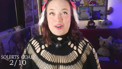 Snapshot of electricsapphire chatting on 02.11.26 Alejandra online show from 02.11.26