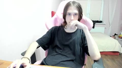 eleganc3 online show from 10.13.25