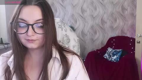 Snapshot of elegant_audacity chatting on 12.27.24 Rachel online show from 12.27.24