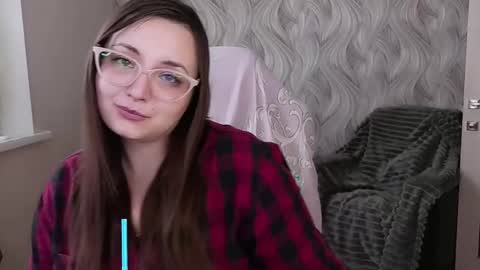 Snapshot of elegant_audacity chatting on 02.21.25 Rachel online show from 02.21.25