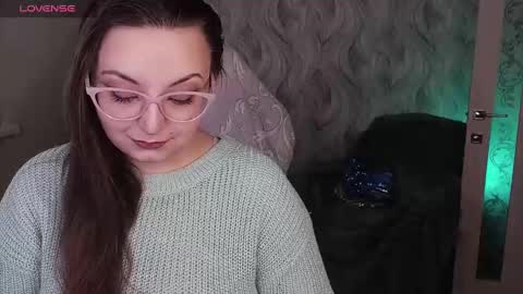 Snapshot of elegant_audacity chatting on 03.05.25 Rachel online show from 03.05.25