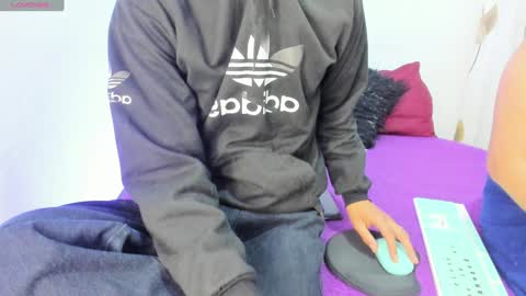 Snapshot of elena_and_derek chatting on 12.29.24 Elena Derek online show from 12.29.24