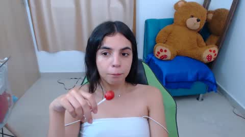 agnes online show from 02.26.25