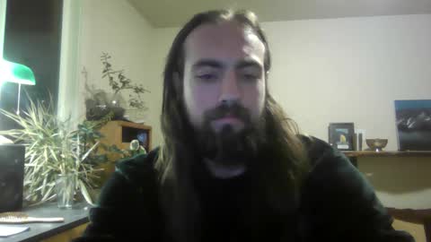 Snapshot of elephantfox chatting on 01.08.25 fox online show from 01.08.25