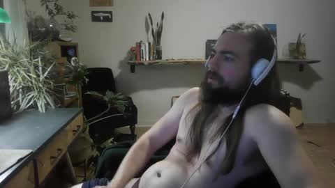 Snapshot of elephantfox chatting on 01.11.25 fox online show from 01.11.25