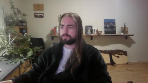 Snapshot of elephantfox chatting on 01.27.25 fox online show from 01.27.25