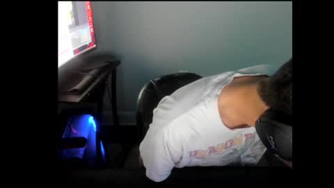 elephantrunkman online show from 02.14.25