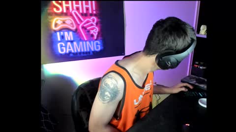 elephantrunkman online show from 03.06.25