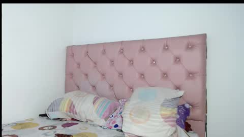 elettra_parisi19 online show from 09.15.25