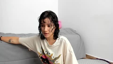 Snapshot of eli_dl chatting on 02.17.25 eli_dl online show from 02.17.25