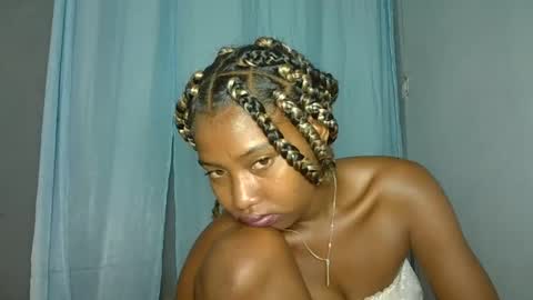 elia011 online show from 01.19.25