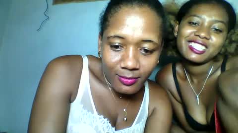 elia011 online show from 01.26.25