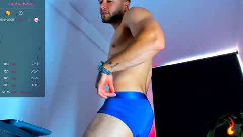 Snapshot of eliam_topson chatting on 12.18.24 eliam_topson online show from 12.18.24