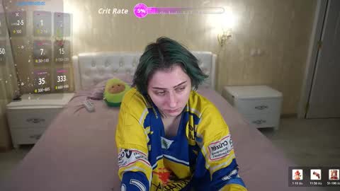 Luna online show from 12.22.25