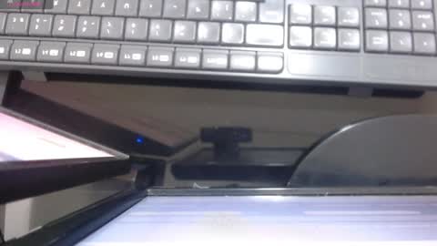 E L I A S online show from 12.07.24