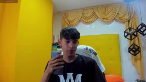 E L I A S online show from 02.25.25