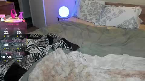 Elli online show from 09.24.25