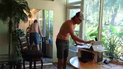 eliberator online show from 05.13.26