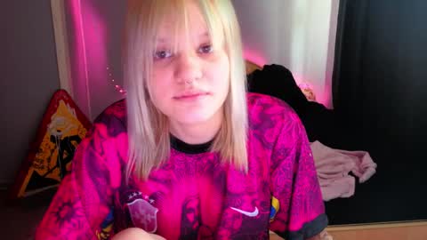 elieiza_xo online show from 05.21.26