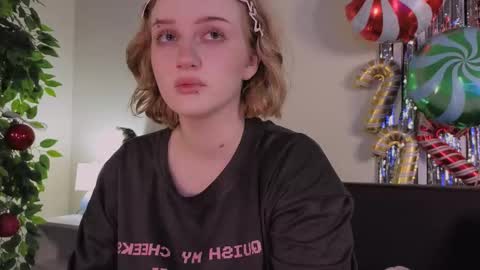 Ellie online show from 12.17.25