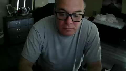 Snapshot of elierpons73 chatting on 03.11.25 elierpons73 online show from 03.11.25