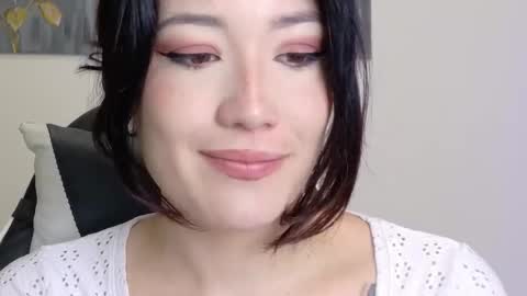 eliiih_ online show from 02.04.26