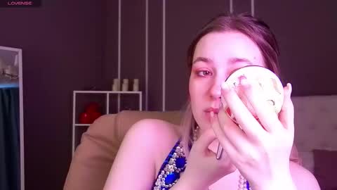 Elina online show from 09.26.25