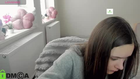 Snapshot of elina_x chatting on 04.03.26 elina_x online show from 04.03.26