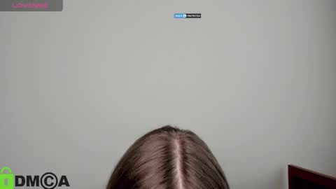 Snapshot of elina_x chatting on 05.21.26 elina_x online show from 05.21.26