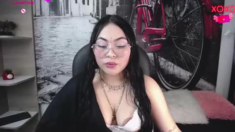 Snapshot of elinaax chatting on 02.07.26 Elina online show from 02.07.26