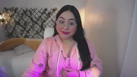 Snapshot of elinaax chatting on 02.23.26 Elina online show from 02.23.26