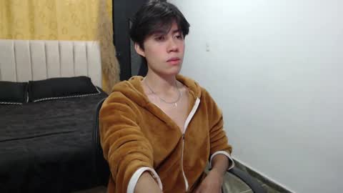 ELIO online show from 12.23.24