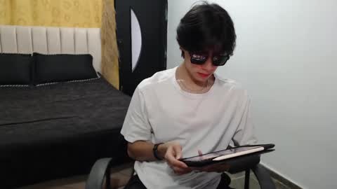 ELIO online show from 01.20.25