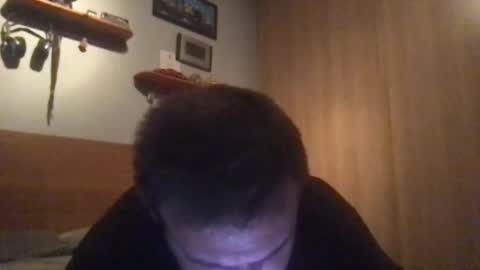 Snapshot of eliot26 chatting on 12.01.24 e26 online show from 12.01.24