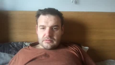 Snapshot of eliot26 chatting on 12.21.24 e26 online show from 12.21.24