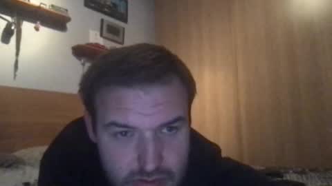 Snapshot of eliot26 chatting on 12.23.24 e26 online show from 12.23.24