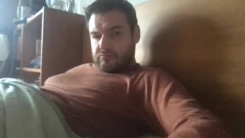 Snapshot of eliot26 chatting on 01.01.25 e26 online show from 01.01.25