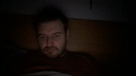 Snapshot of eliot26 chatting on 01.04.25 e26 online show from 01.04.25