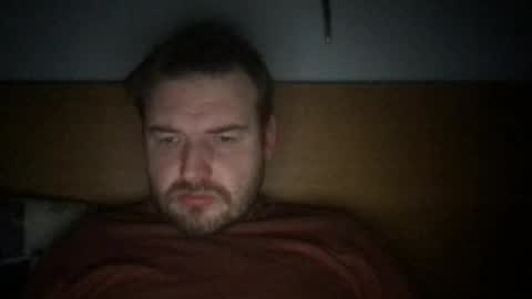 Snapshot of eliot26 chatting on 01.05.25 e26 online show from 01.05.25