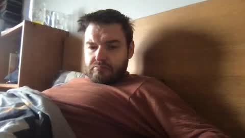 Snapshot of eliot26 chatting on 01.12.25 e26 online show from 01.12.25