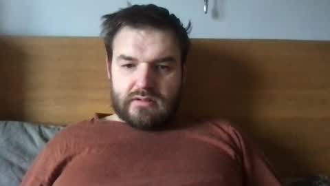 Snapshot of eliot26 chatting on 01.26.25 e26 online show from 01.26.25