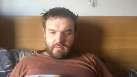 Snapshot of eliot26 chatting on 02.01.25 e26 online show from 02.01.25