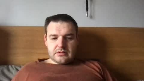 Snapshot of eliot26 chatting on 02.16.25 e26 online show from 02.16.25