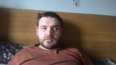 Snapshot of eliot26 chatting on 03.10.25 e26 online show from 03.10.25