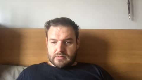 Snapshot of eliot26 chatting on 10.09.25 e26 online show from 10.09.25