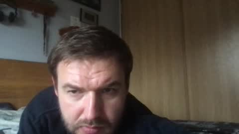 Snapshot of eliot26 chatting on 11.09.25 e26 online show from 11.09.25