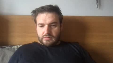 Snapshot of eliot26 chatting on 11.16.25 e26 online show from 11.16.25