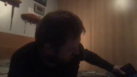 Snapshot of eliot26 chatting on 11.26.25 e26 online show from 11.26.25