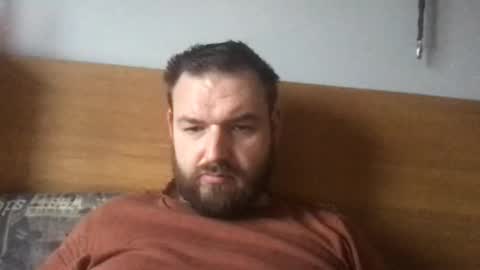 Snapshot of eliot26 chatting on 12.15.25 e26 online show from 12.15.25